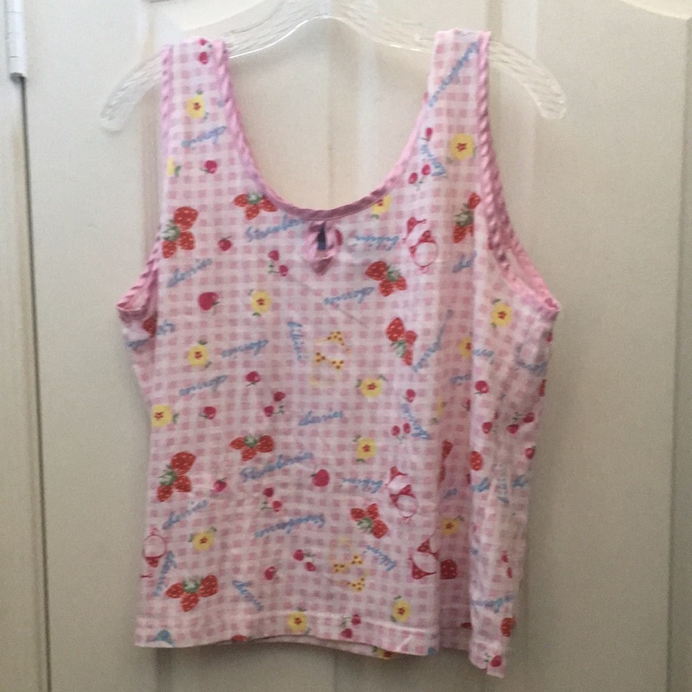 FINAL MARKDOWN Country chic extreme tank top xl